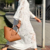 Magdalena | Midikleid mit V-Ausschnitt Blumen Glamour für den Strand