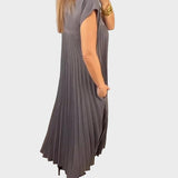 Emese - Zeitloses und bequemes Kleid