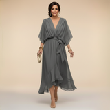 Regina | Kleid aus chiffon mit scollo mit V