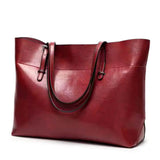 Martha | Essenzielle und elegante Handtasche