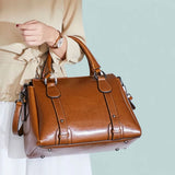 Ida | Glänzende Schultertasche