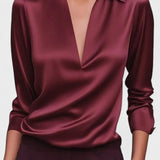 Nádia - Premium Bluse mit V-Ausschnitt