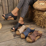 Eva-Mathilde | Lumi-Keilschuhe mit Nieten