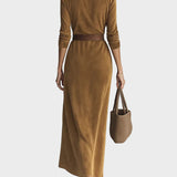 Maxikleid aus Wildleder mit einfacher Knopfverschluss und Kragen