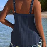 Lena | Zweiteiliger gestreifter Tankini mit Strandshorts