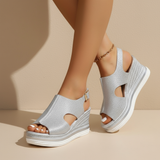 Anna-Caroline | Entspannte Keilsandalen