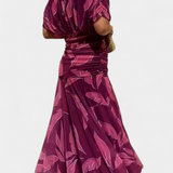 Magda - Langes florales Kleid mit V-Ausschnitt