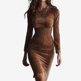 Béatrice™ Enges Kleid