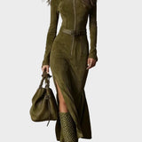 Adrianna - Maxikleid aus braunem Wildleder mit Gürtel und Reißverschluss