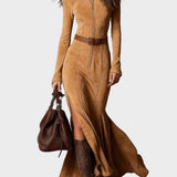 Adrianna - Maxikleid aus braunem Wildleder mit Gürtel und Reißverschluss